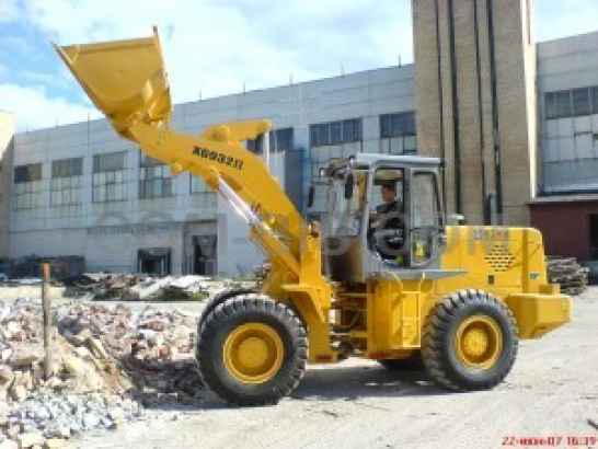 Фронтальный погрузчик XG932II