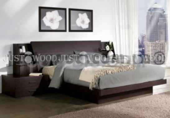 Кровать из массива 