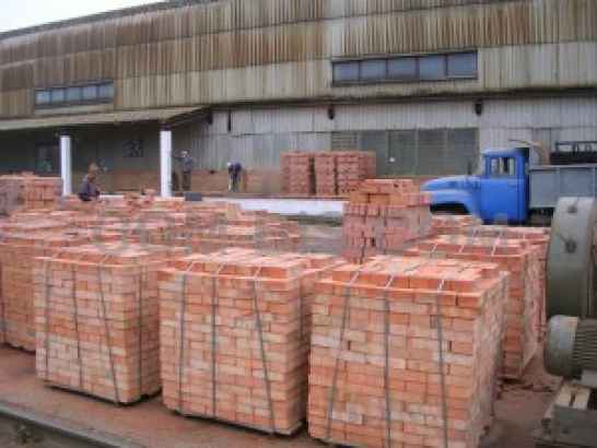 Кирпич рядовой керамический полнотелый М-100