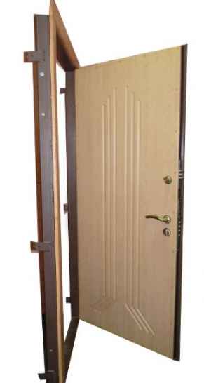 Двери входные металлические, Украина