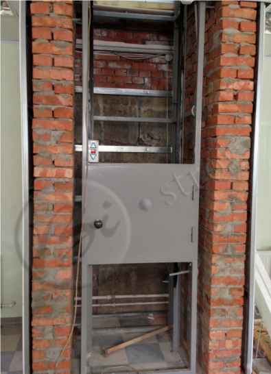 Малый грузовой лифт (подъемник)