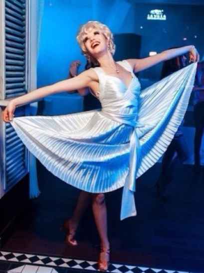 Поздравление от Мерлин Монро