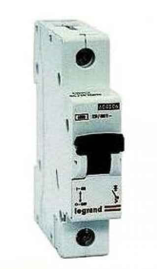 Автоматический выключатель,однополюсной 	АК-50КБ