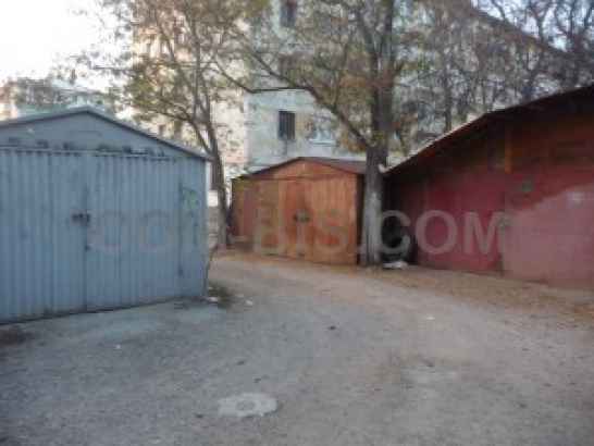 Гараж, ул. Острякова, 59, г. Севастополь, Украина