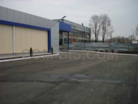2-х этажное отдельно стоящее здание площадью 970 м2, Харьковская обл., г.Лозовая, Украина