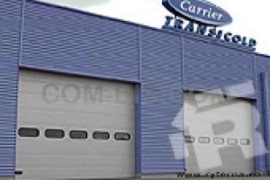 Промышленные секционные ворота RYTERNA