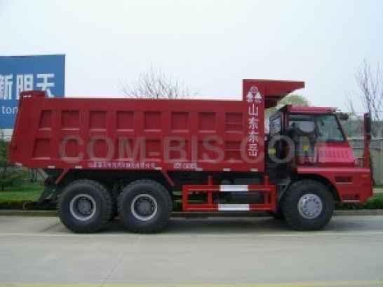 Карьерный самосвал Hova