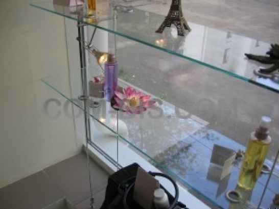 Стеклянные полки ТОВ 