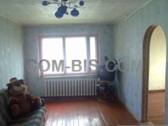 3-комн.кв., Омская обл., р.п.Марьяновка