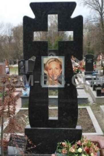 Фото в стекле на памятник