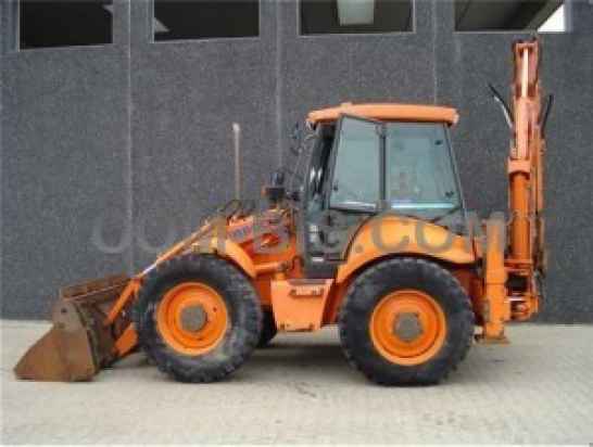 Экскаватор-погрузчик в аренду