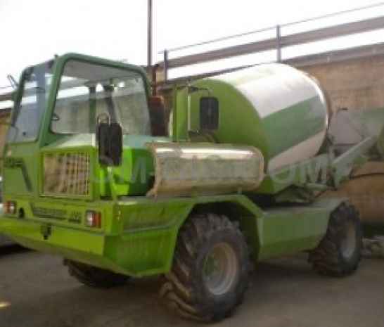 Бетоносмеситель MERLO DBM 2500 EV