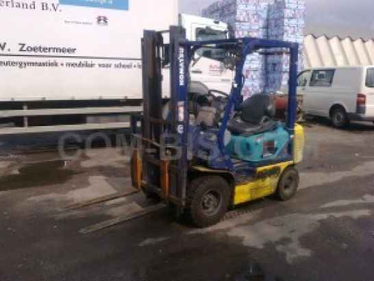 Погрузчик вилочный Komatsu FG15C-17