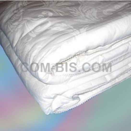 Одеяло с шелковым наполнителем Yilixin