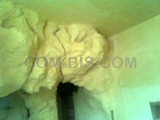 Изготовление искусственных скал в интерьере