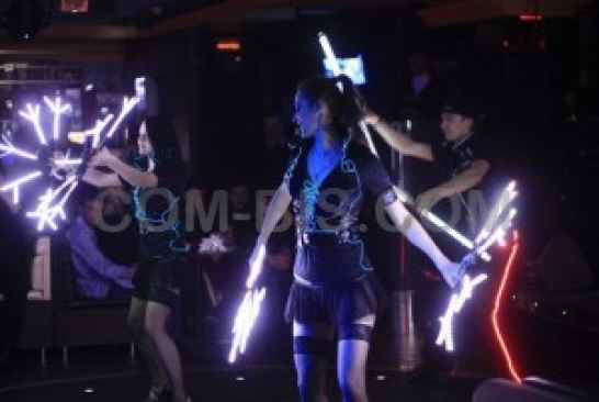 Неоновое шоу (световое шоу) в Минске