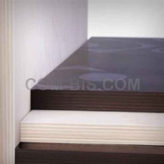 Березовая фанера СВЕЗА марки ФСФ, ламинированная 4х8х4