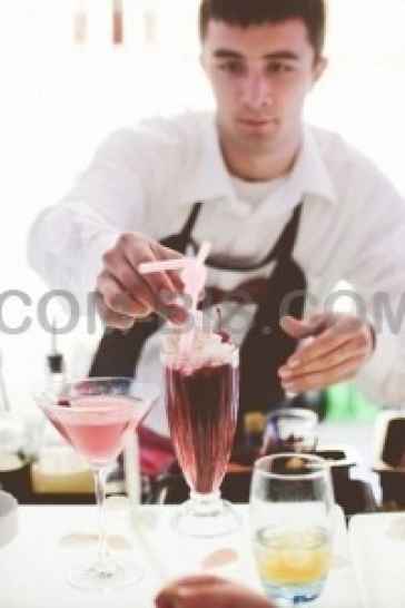 Выездной коктейль бар для мероприятий и празднований