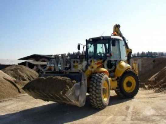 Аренда экскаватора-погрузчика New Holland B115B