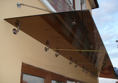 Стеклянные козырьки